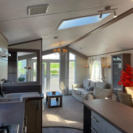 13 The Meadows New Beach Holiday Park Apartman Dymchurch Kültér fotó